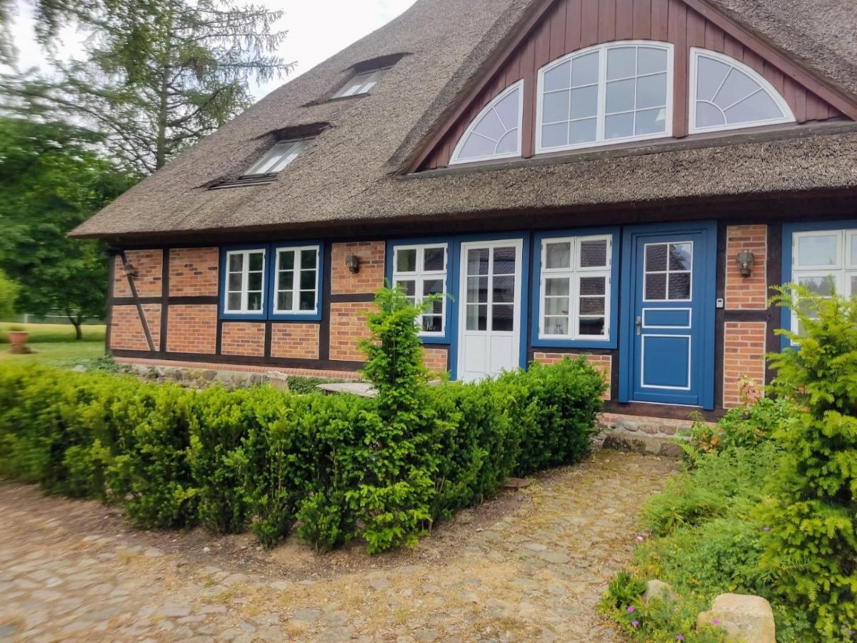 Chalet Forsthof Everstorf - Kleine Wohnung グレーヴェスミューレン エクステリア 写真